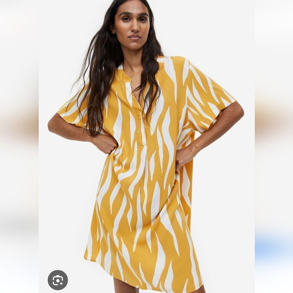 H&M V-Neck Tunic Dress In Yellow And White Size Small